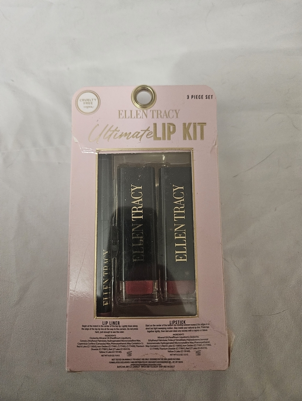 Ellen Tracy 3 Pc Lip Kit 2 Lipstick 1 Liner New Unopened!